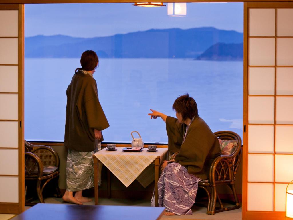 Kada Onsen Seaside Hotel Kada Kaigetsu - Tap to explore photos