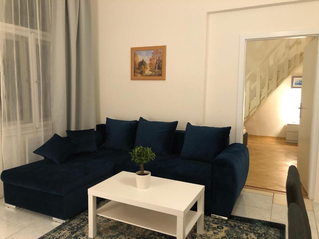 Welcome Hostel & Apartments Praguecentre photo 2