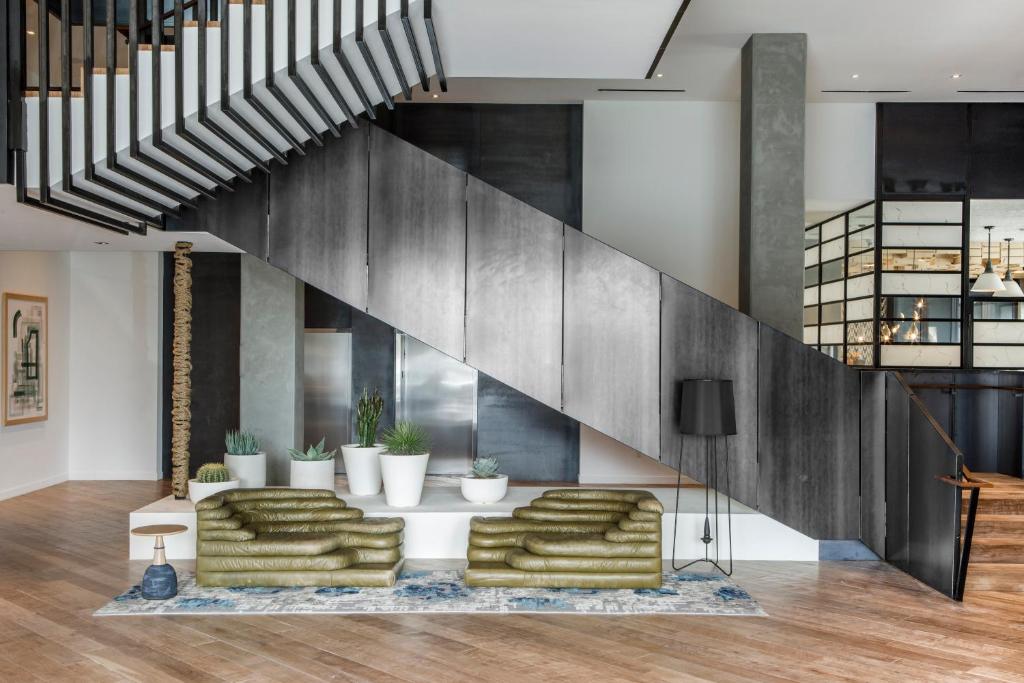 Kimpton Rowan Palm Springs Hotel, an IHG Hotel photo 1