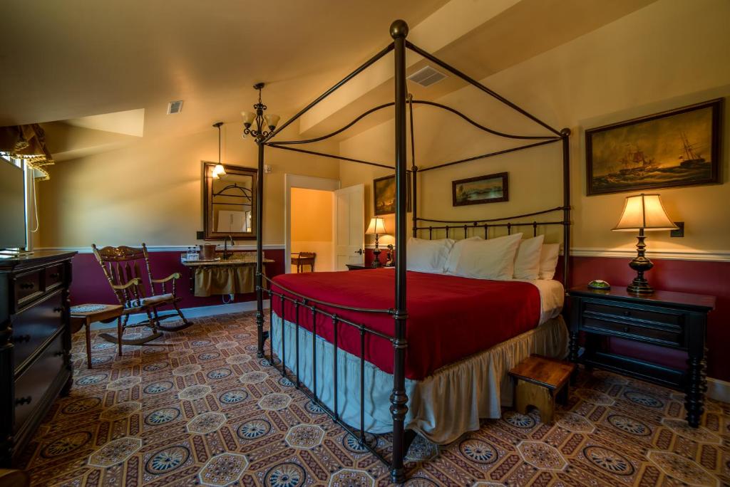 Steele Mansion Inn & Gathering Hub photo 3