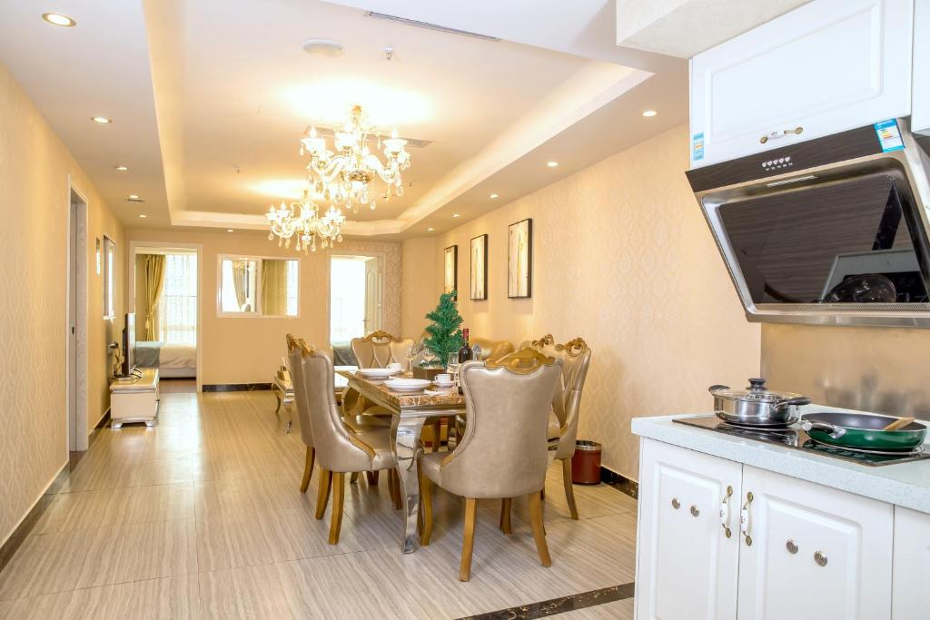Апартаменты (Three-Bedroom Apartment (include airport pick up service)), Guangzhou Pengman Apartment Zhengjia Huanshi Branch