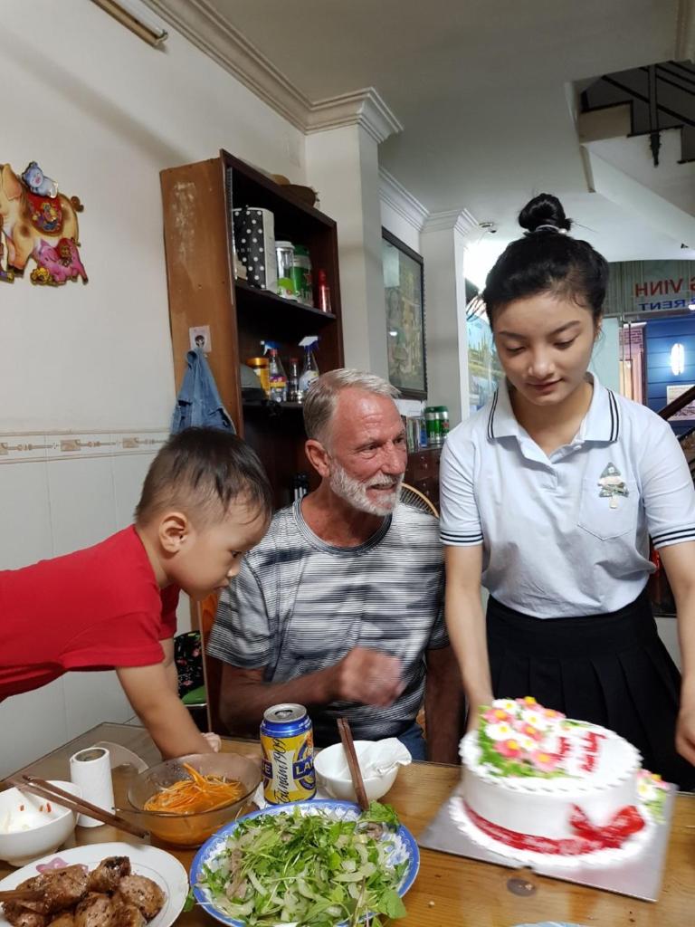 khách sạn Hồng Vinh