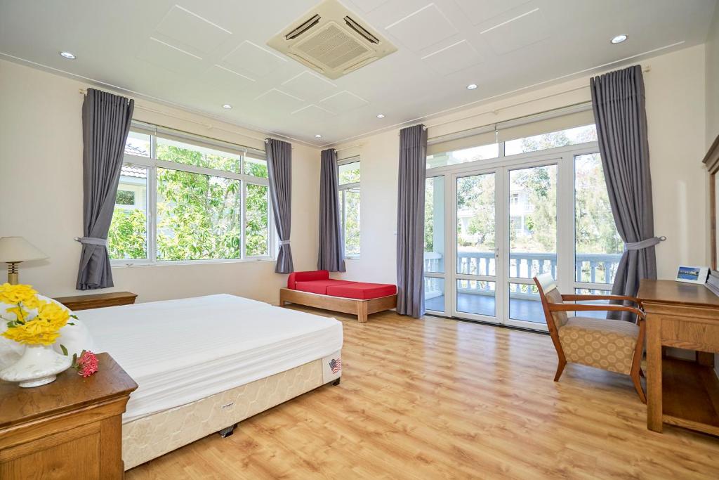 Villa Paradise Mũi Né