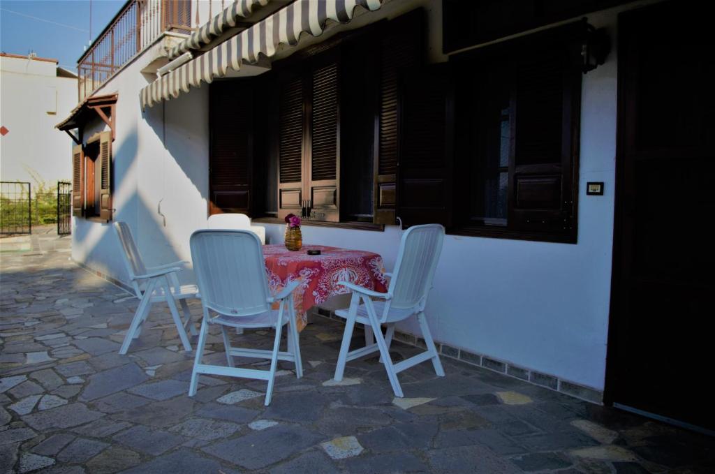 Vranas Property photo 4