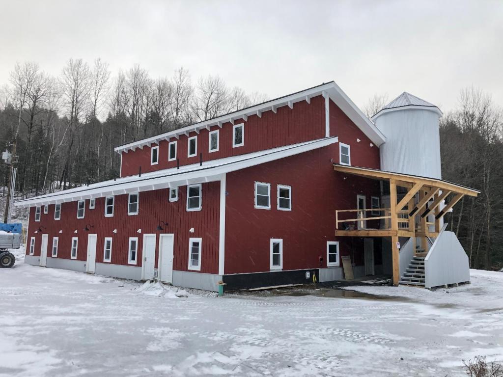 Mad River Lodge image