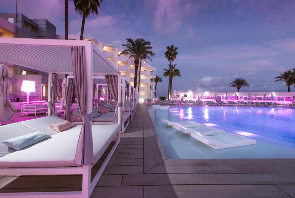 Hotel Garbi Ibiza & Spa photo 2