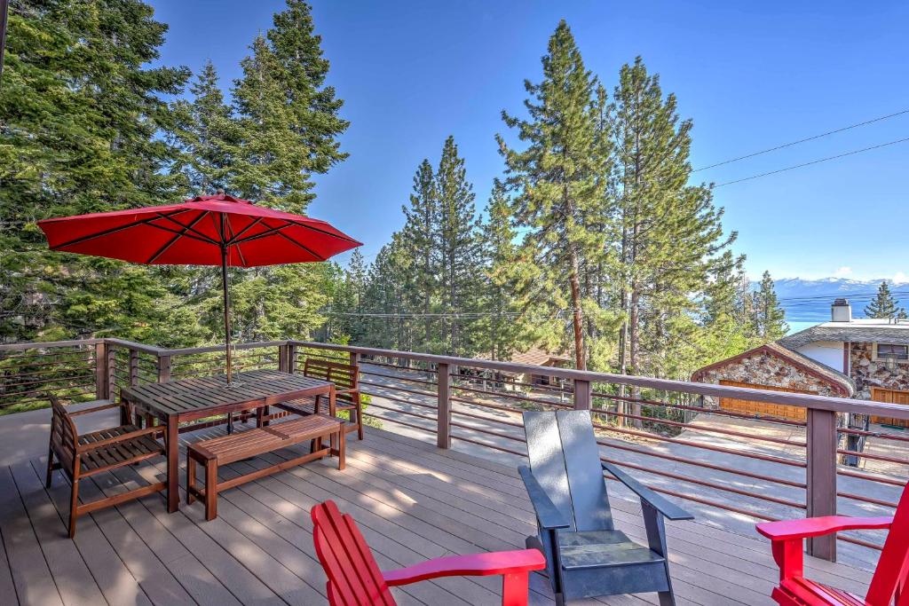 A-Frame Home in Tahoe City with Large Deck and Grill!