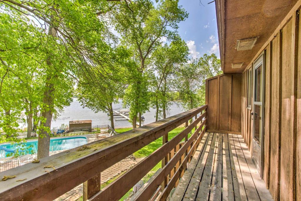Clearwater Lake Getaway with Shared Pool and Boat Dock photo 1
