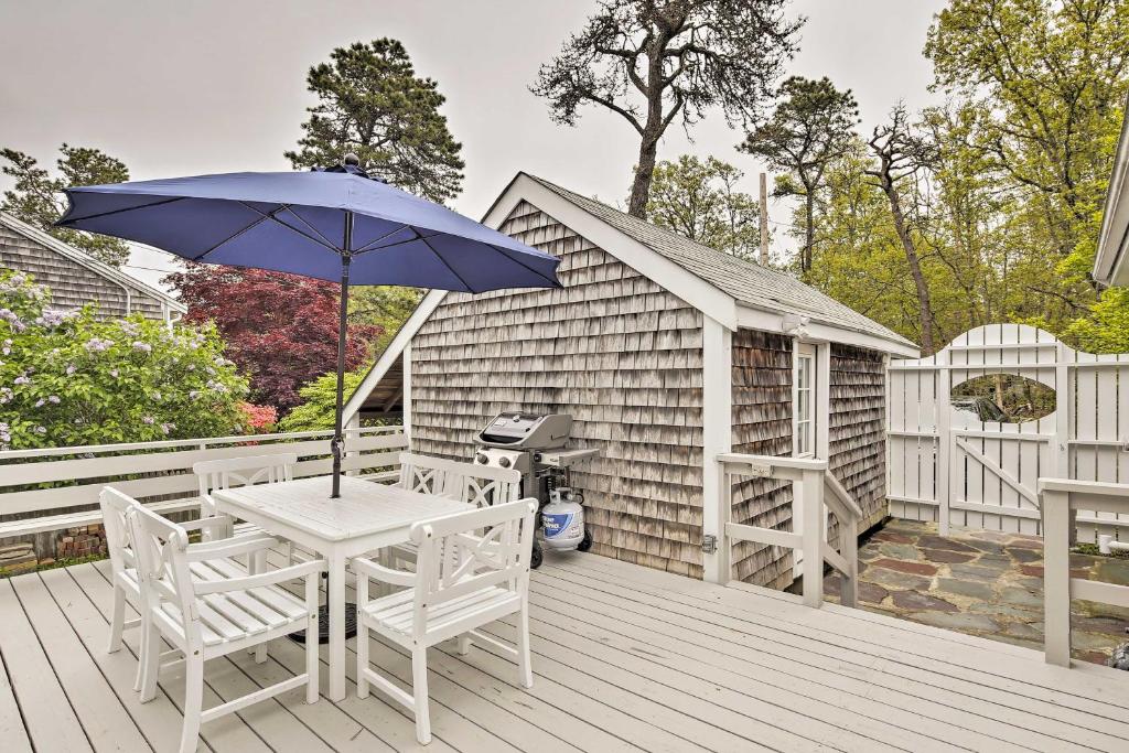 Spacious Getaway with Deck - Walk to Nantucket Sound! photo 3