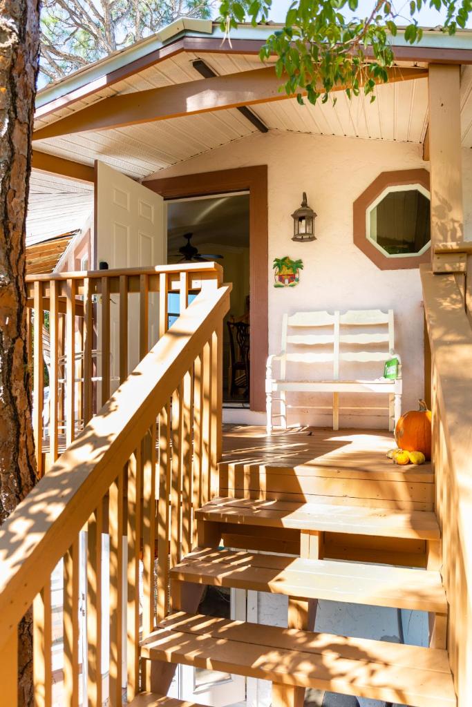 Home by Beach 5 - The Treehouse photo 1