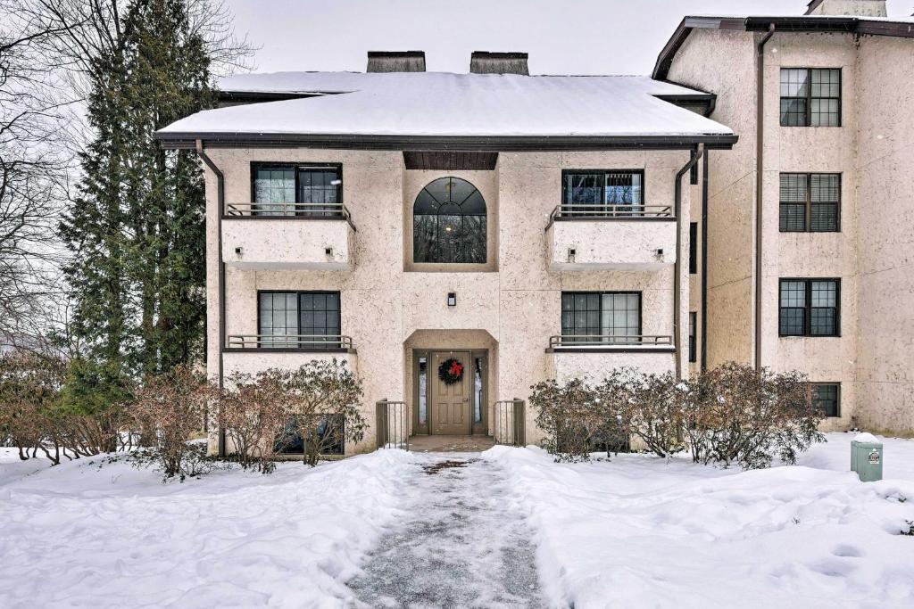 Lake Harmony Condo Less Than 1 Mi to Big Boulder Mountain! photo 2
