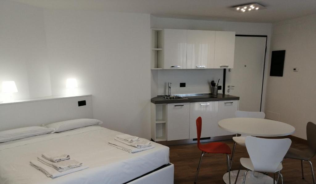 BB Hotels Aparthotel Isola photo 4