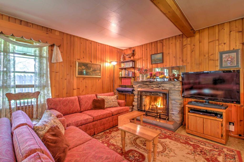 Spruce Haven Cottage Walk to Mississippi River! photo 3
