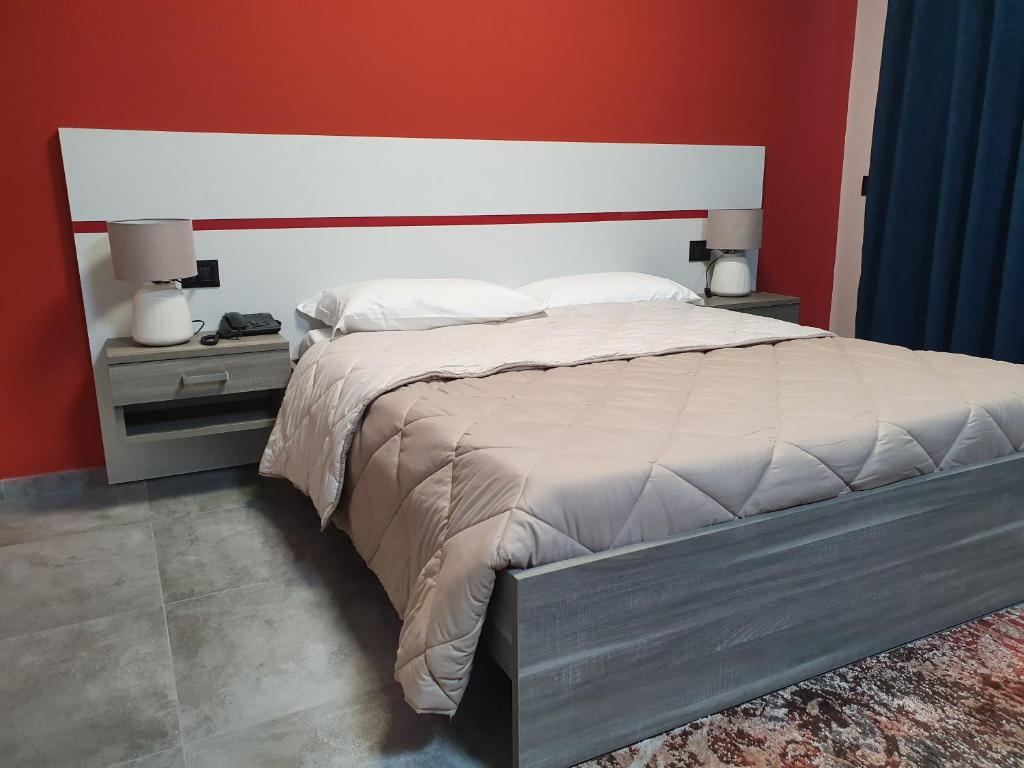 Erasmus Hotel photo 2