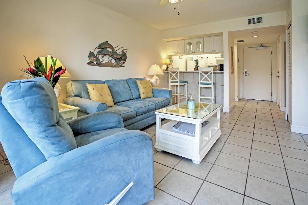 Sanibel Island Studio with Pool Access Walk to Beach photo 3