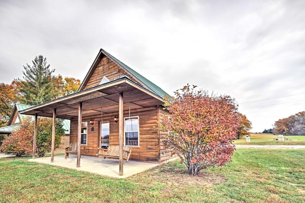 Lakefront Vacation Rental with Patio and Grill!