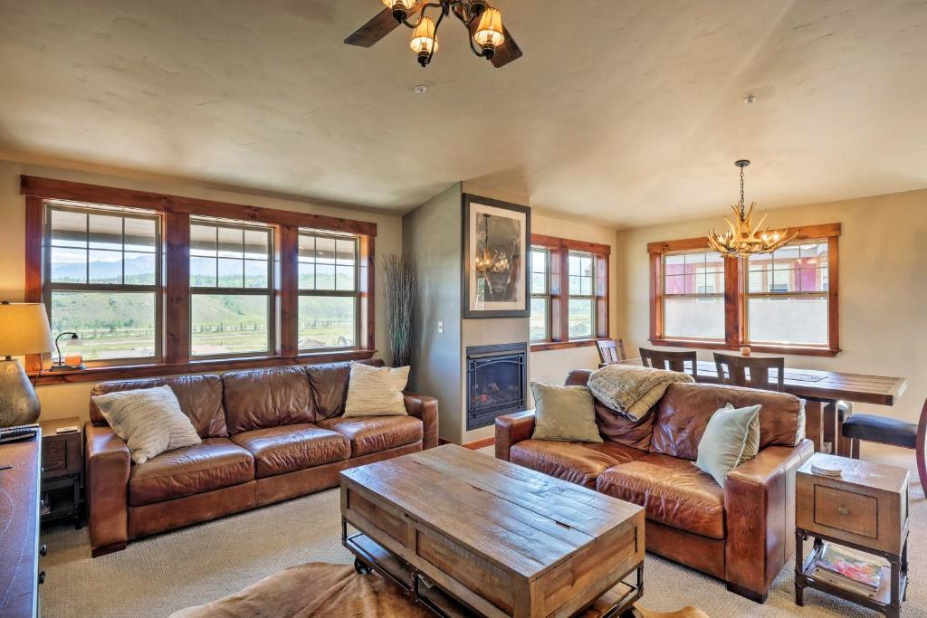Winter Park Condo with Hot Tub and Mountain Views! photo 3