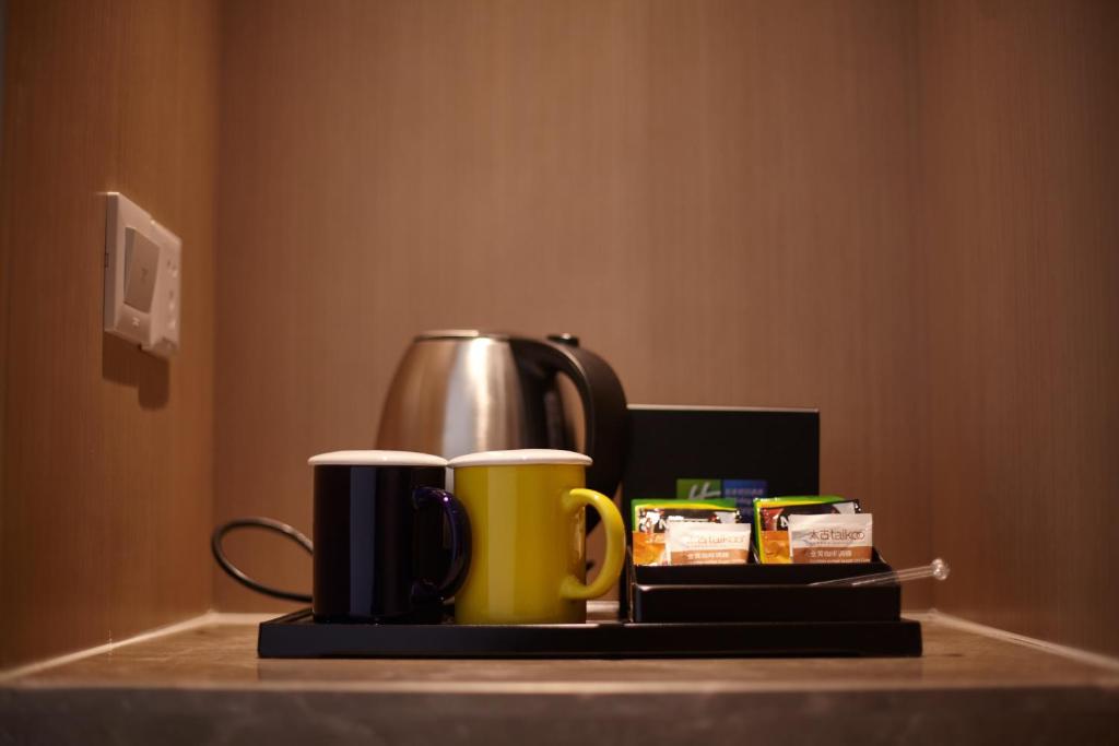 Двухместный (Стандартный двухместный номер с 1 кроватью), Holiday Inn Express Shenyang Tawan
