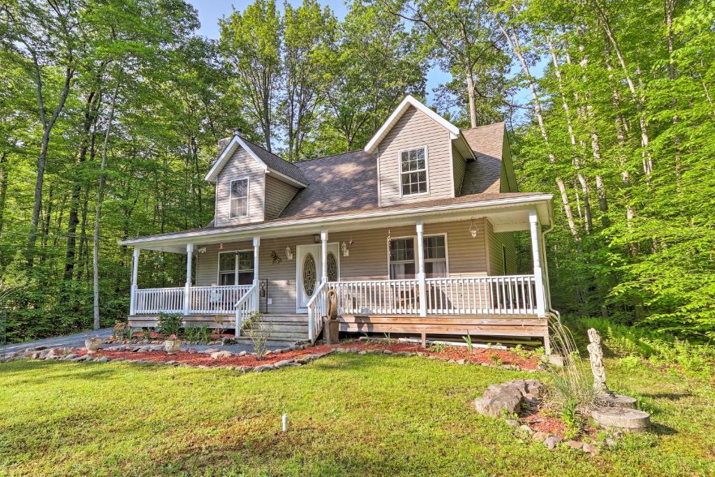Secluded Pocono Lake Home with Large Deck and Fire Pit photo 3