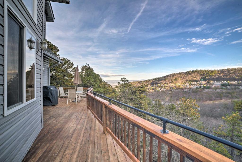 Family-Friendly Massanutten Home with Slope Views! photo 2
