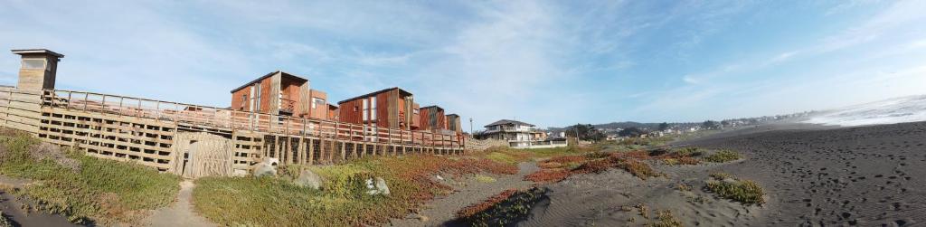 Hermosa casa en Pichilemu, en condominio con salida al mar photo 1