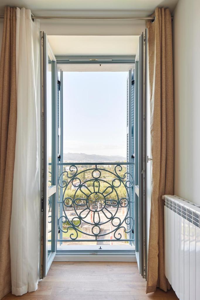 Hondarribia Suites photo 3