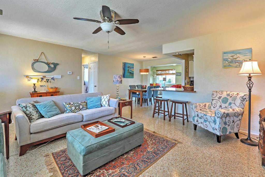 Ormond Beach Bungalow with Patio and Quiet Setting! photo 1