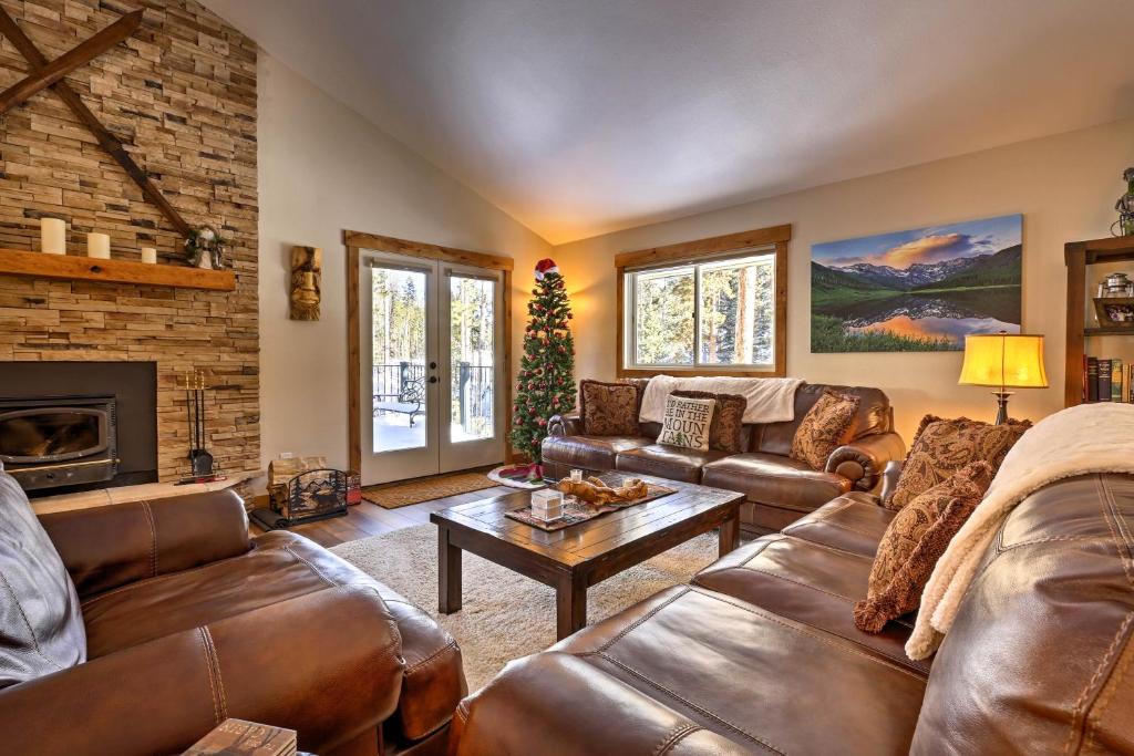 Keystone Home on Snake River with Hot Tub and Views! photo 3