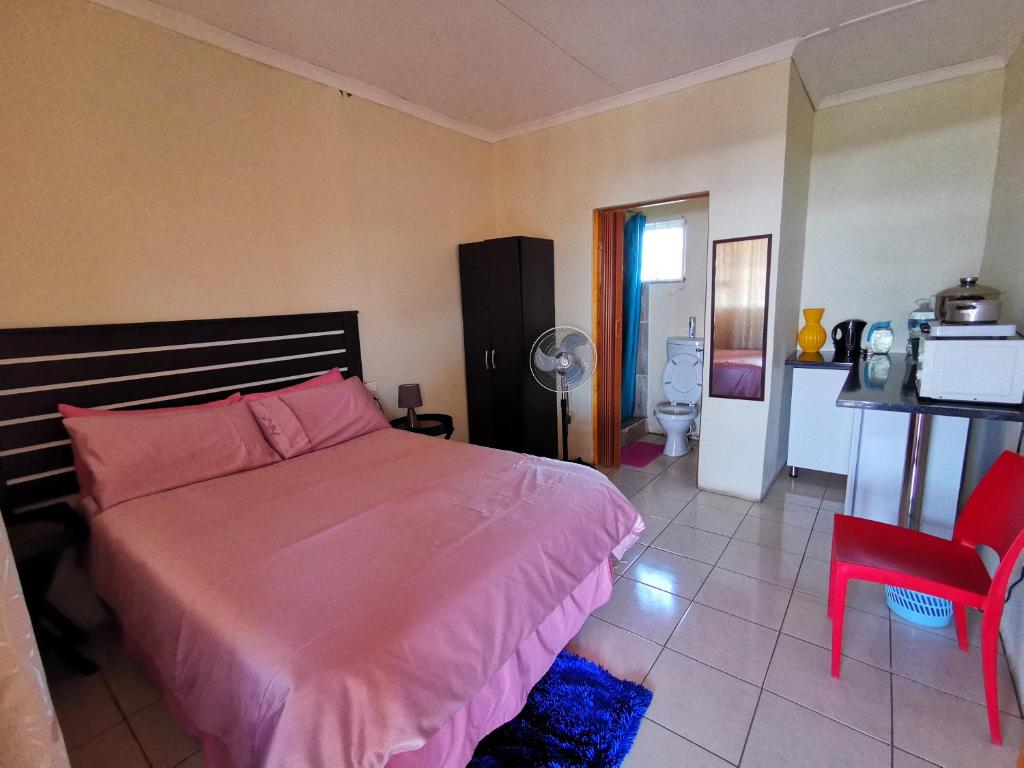 Hillside View Guesthouse photo 4