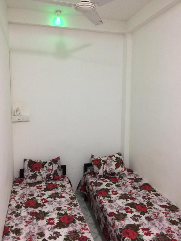 Двухместный (Небольшой двухместный номер с 1 кроватью), RR House