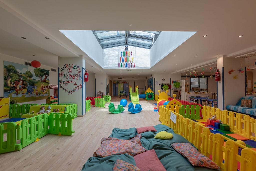 Alpholiday Dolomiti Wellness & Family Hotel photo 1