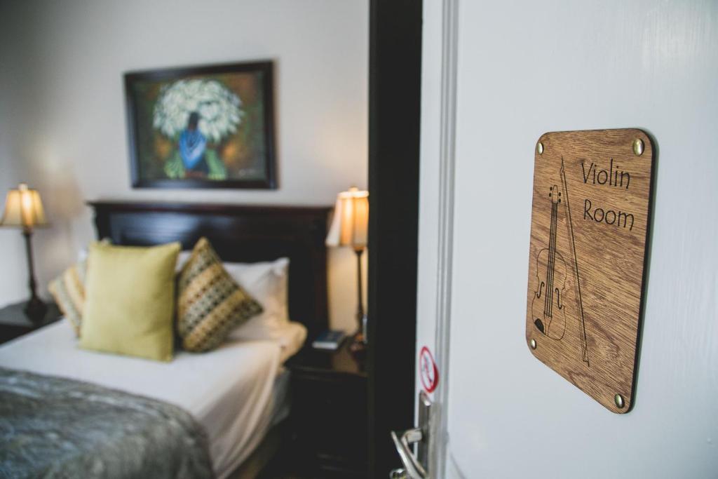 The Symphony Guest House photo 3