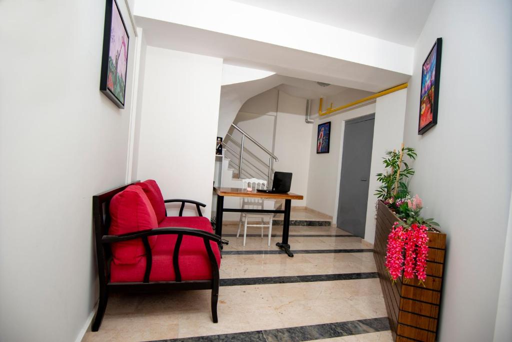 Arney Suites photo 4