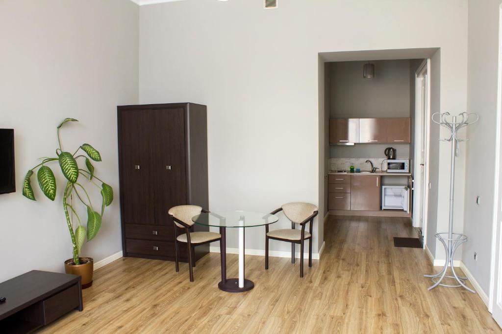 ApartLviv Apartments photo 3