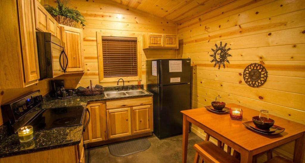 Sunsettin Cabin Free Parking Onsite photo 1