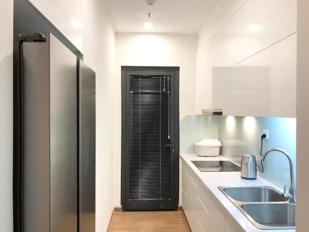 Luxury Condotel 2BR/30F Vinhomes Skylake Keangnam