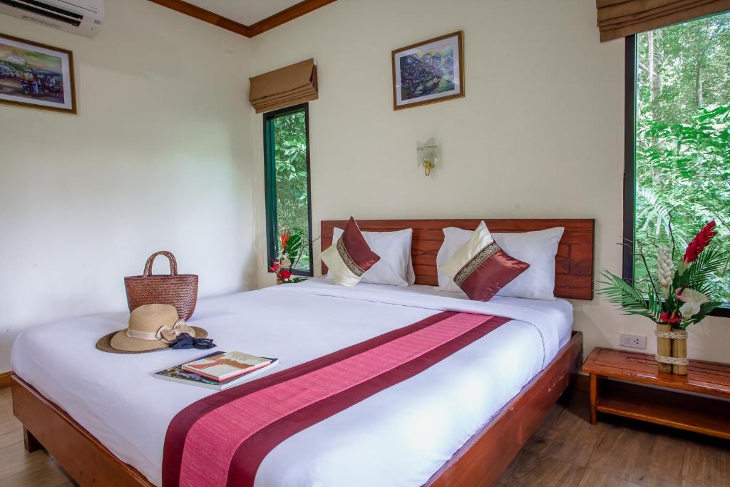 Двухместный (Бунгало с видом на бассейн), Ao Nang Cliff View Resort