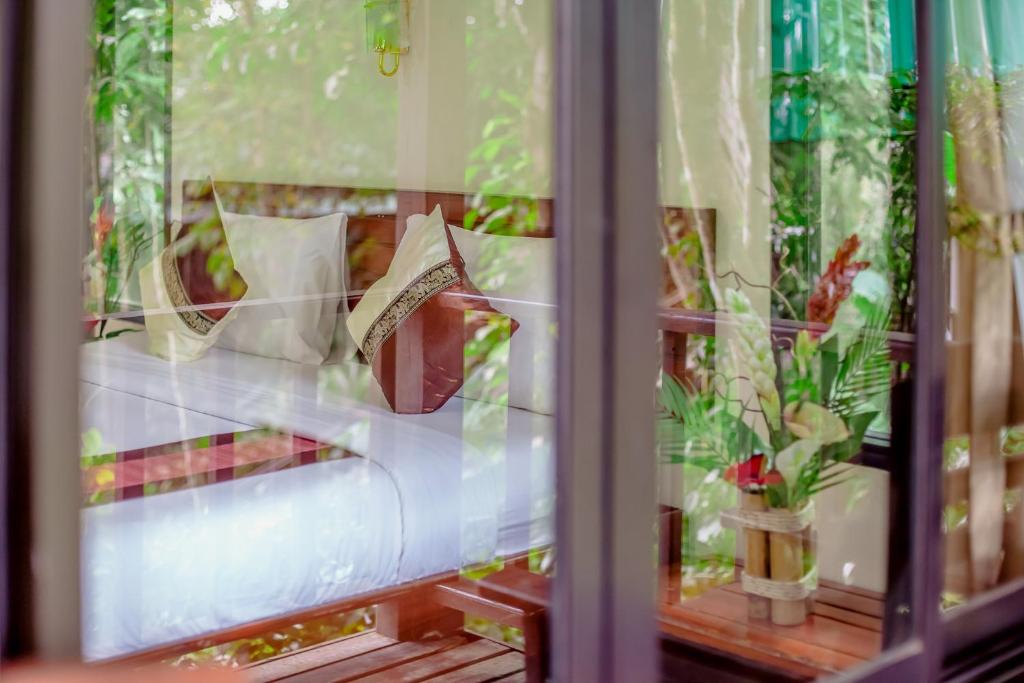 Двухместный (Бунгало с видом на бассейн), Ao Nang Cliff View Resort