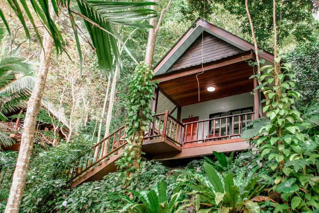 Двухместный (Бунгало с видом на бассейн), Ao Nang Cliff View Resort