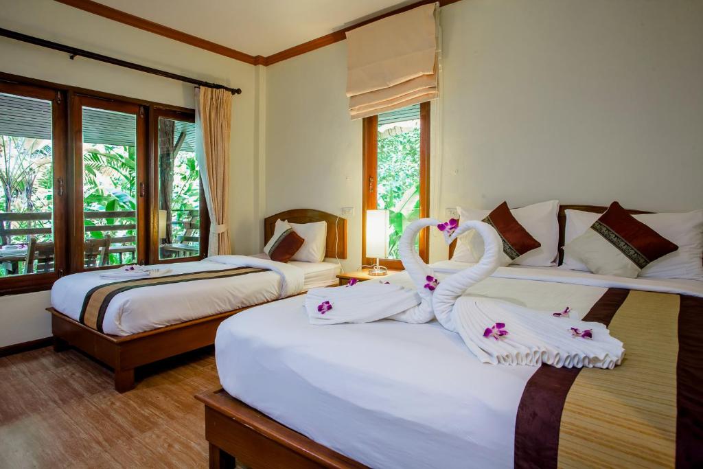 Трехместный (Трехместный номер, вид на сад), Ao Nang Cliff View Resort