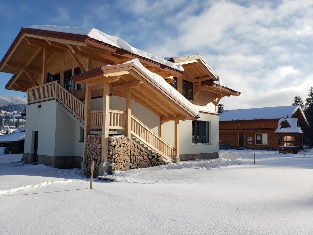 Apartments Chalet Girska Hatyna photo 4