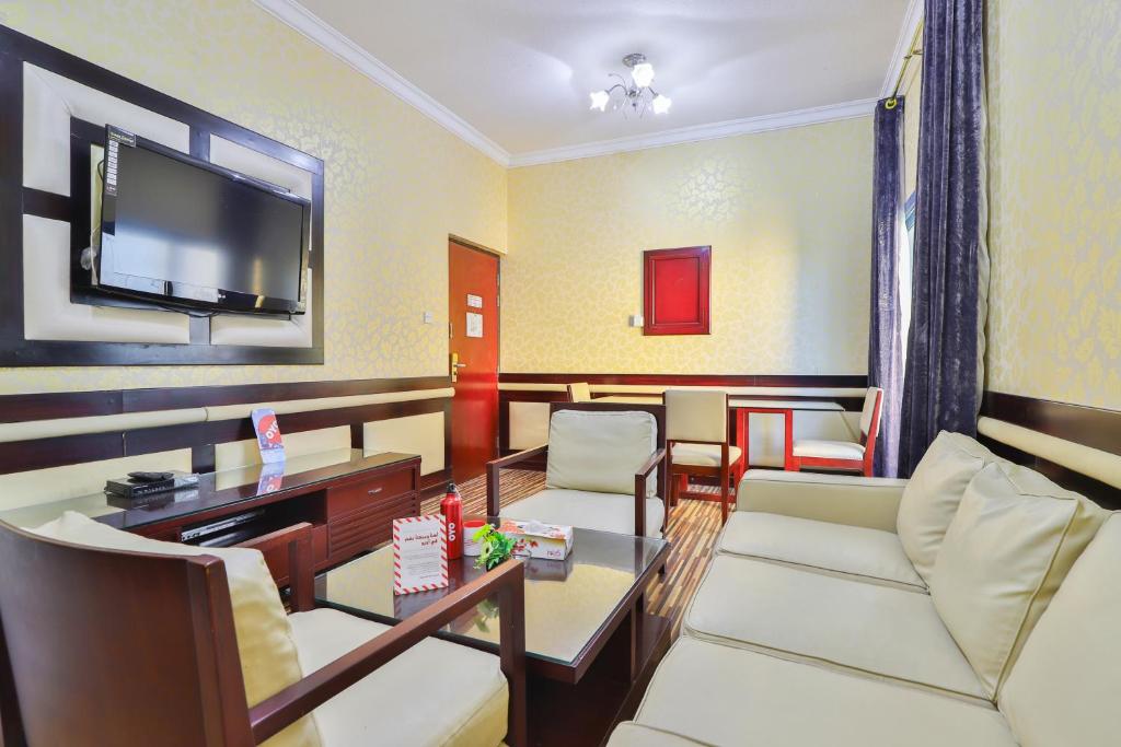 Сьюит (Представительский люкс), Отель Capital Hotel