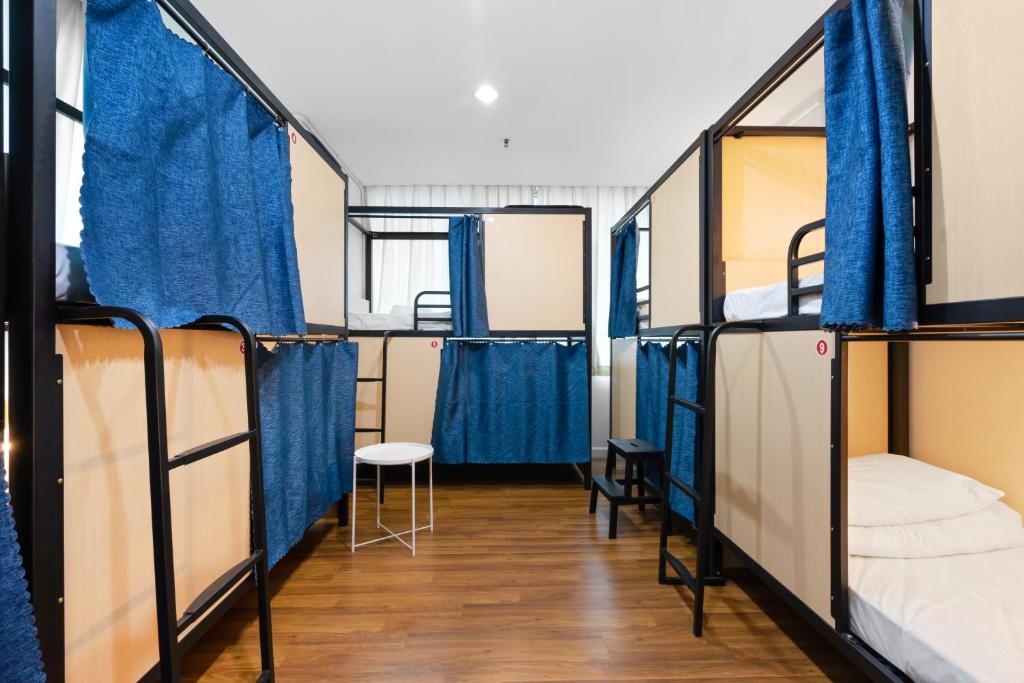 Номер (Односпальная кровать в общем номере с 10 кроватями), Amethyst Dorm KLCC