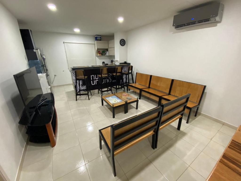 Nueve Uno Hostel photo 3