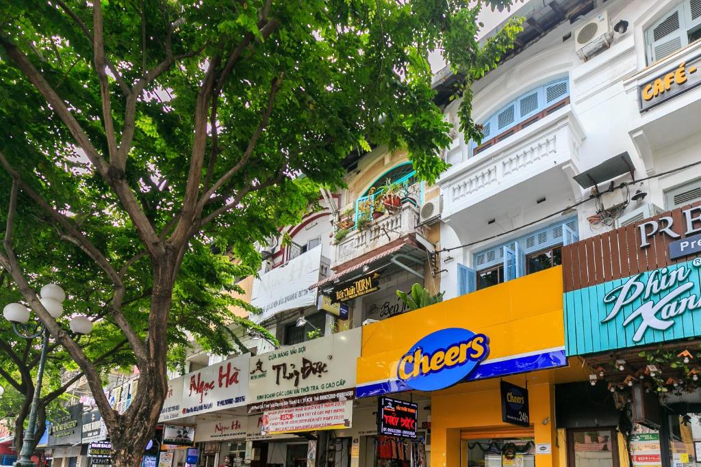 OYO 746 Ben Thanh Dorm