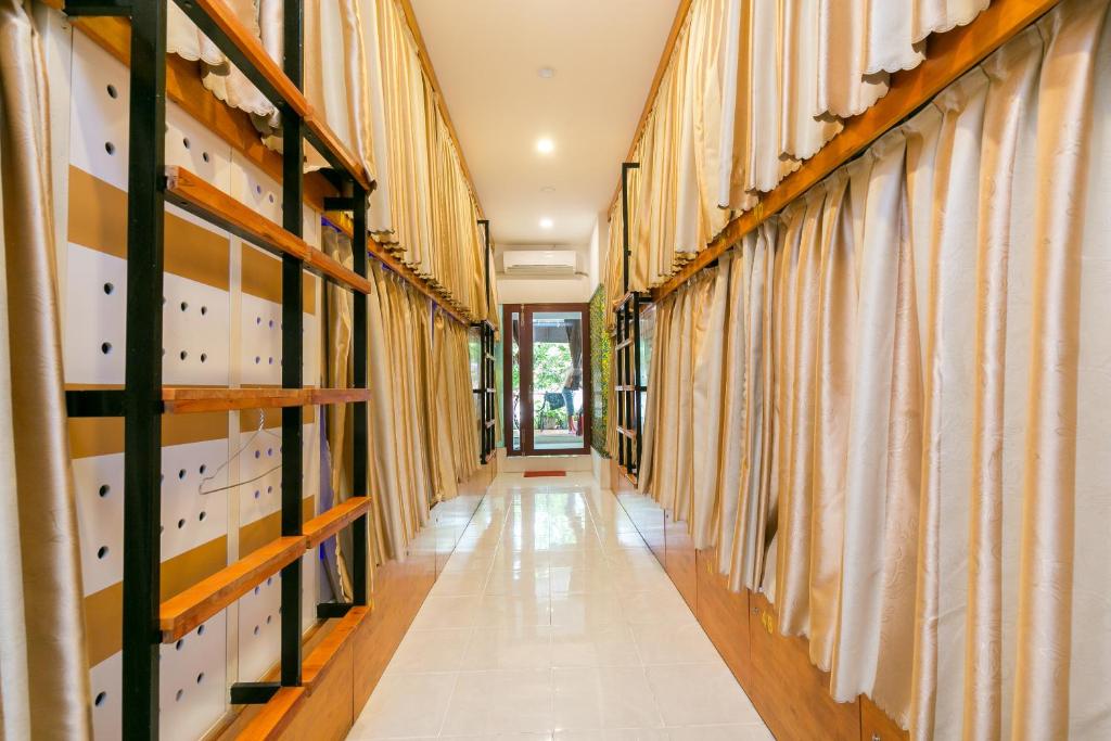 OYO 746 Ben Thanh Dorm