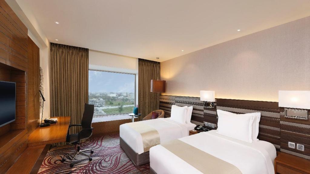 Двухместный (Superior Twin Room(15% Discount on F&B,Spa Services and Laundry)), Holiday Inn Jaipur City Centre