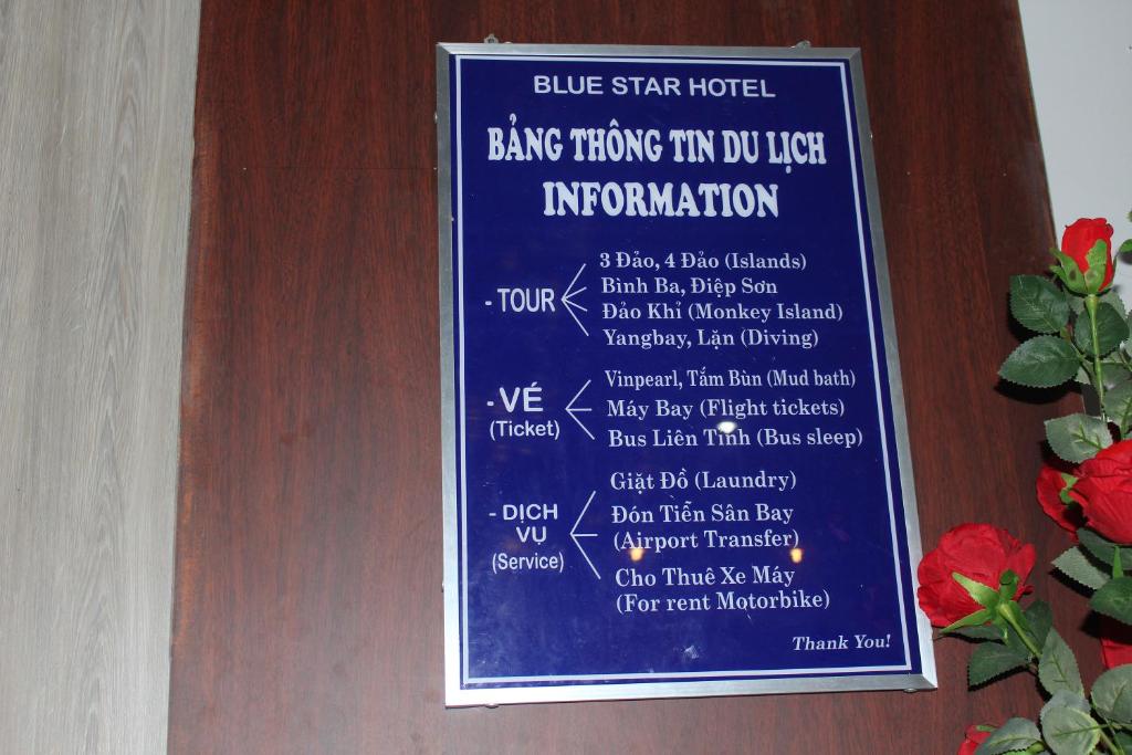Khách sạn Blue Star