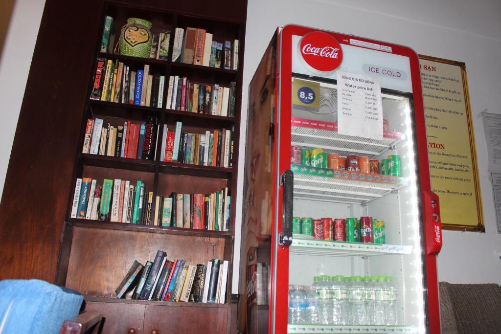 Khách sạn Blue Star