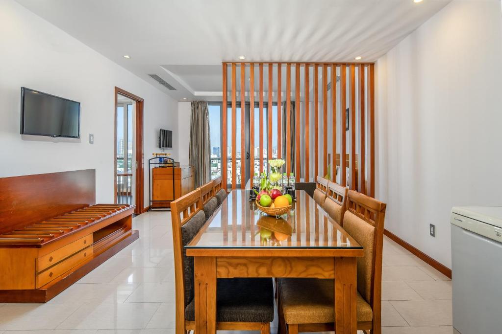 Richico Apartments And Hotel